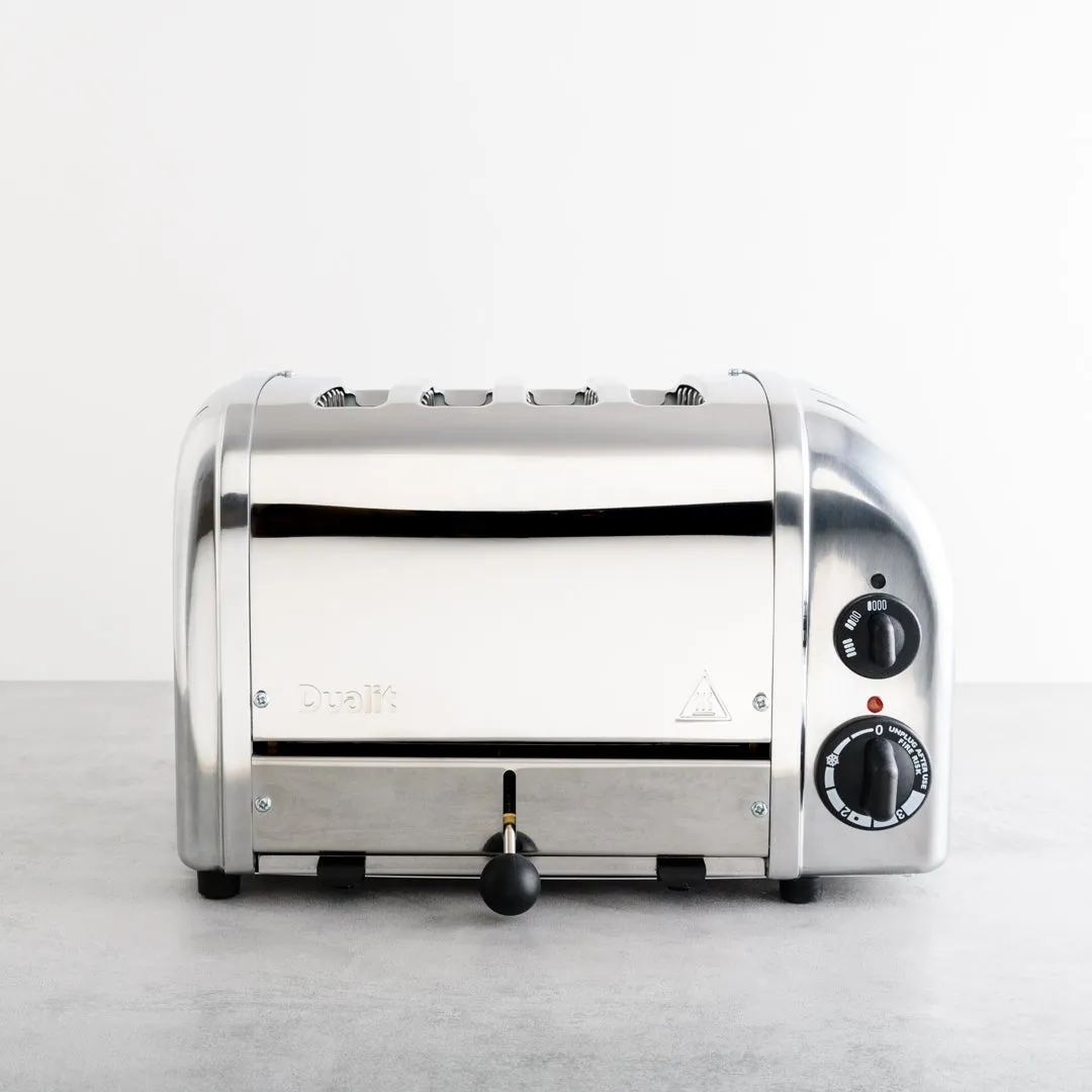 4-Slot Classic Toaster
