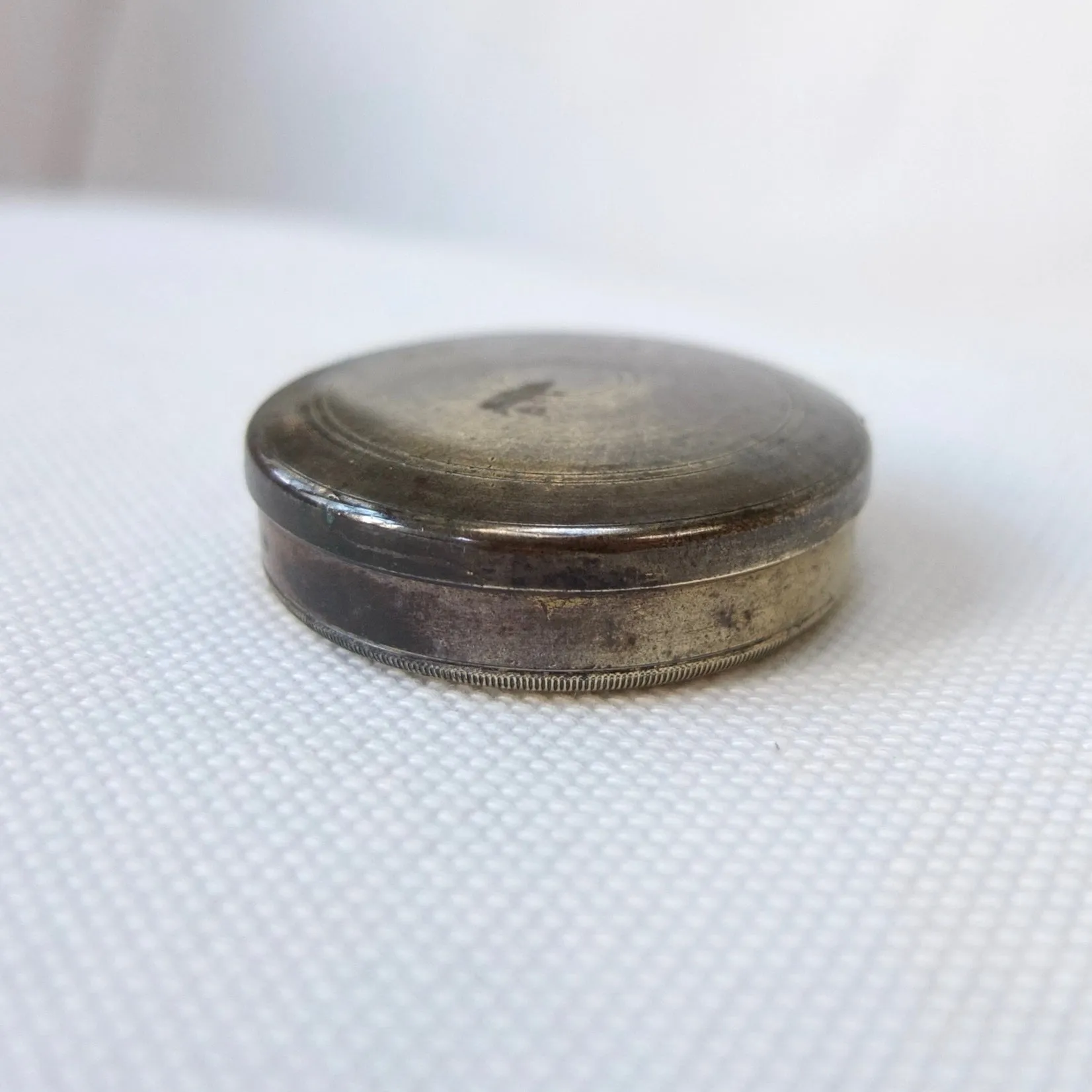 Victorian Brass Pocket Compass c.1840